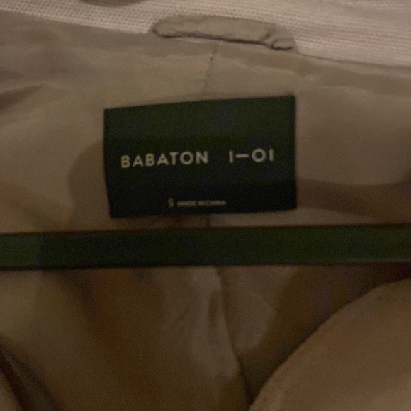 In excellent condition. Selling it because it doesn’t really suit me. - Picture 3 of 4